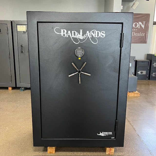USED Dakota Bad Lands 42 Gun Safe