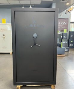 USED Liberty Colonial 50 Gun Safe