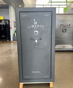 USED Liberty Colonial D-23 Gun Safe
