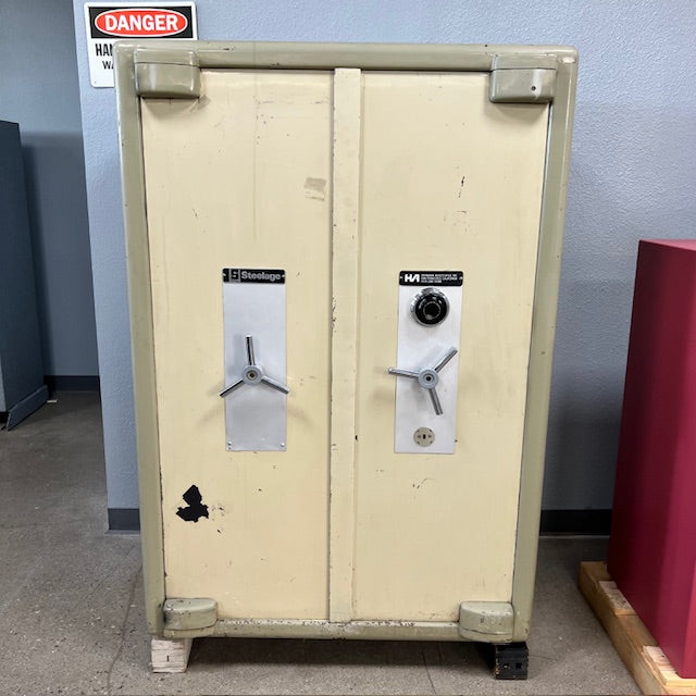 USED Steelage Double Door TL-30 Safe