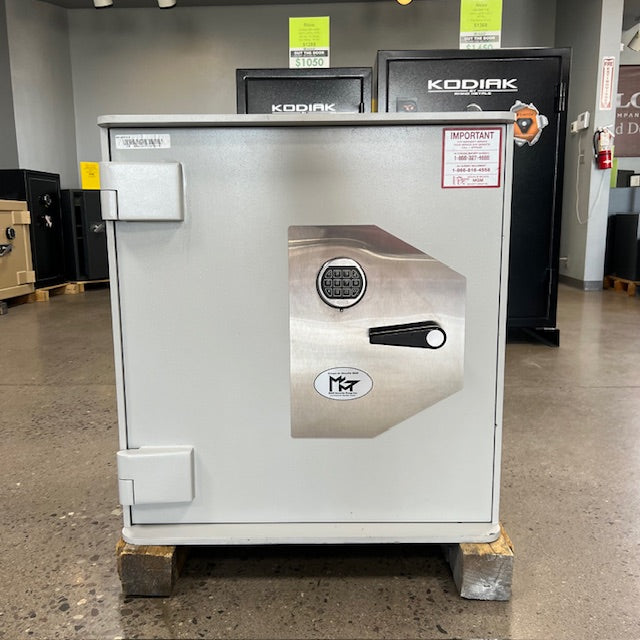 USED TL-15 Commercial Safe